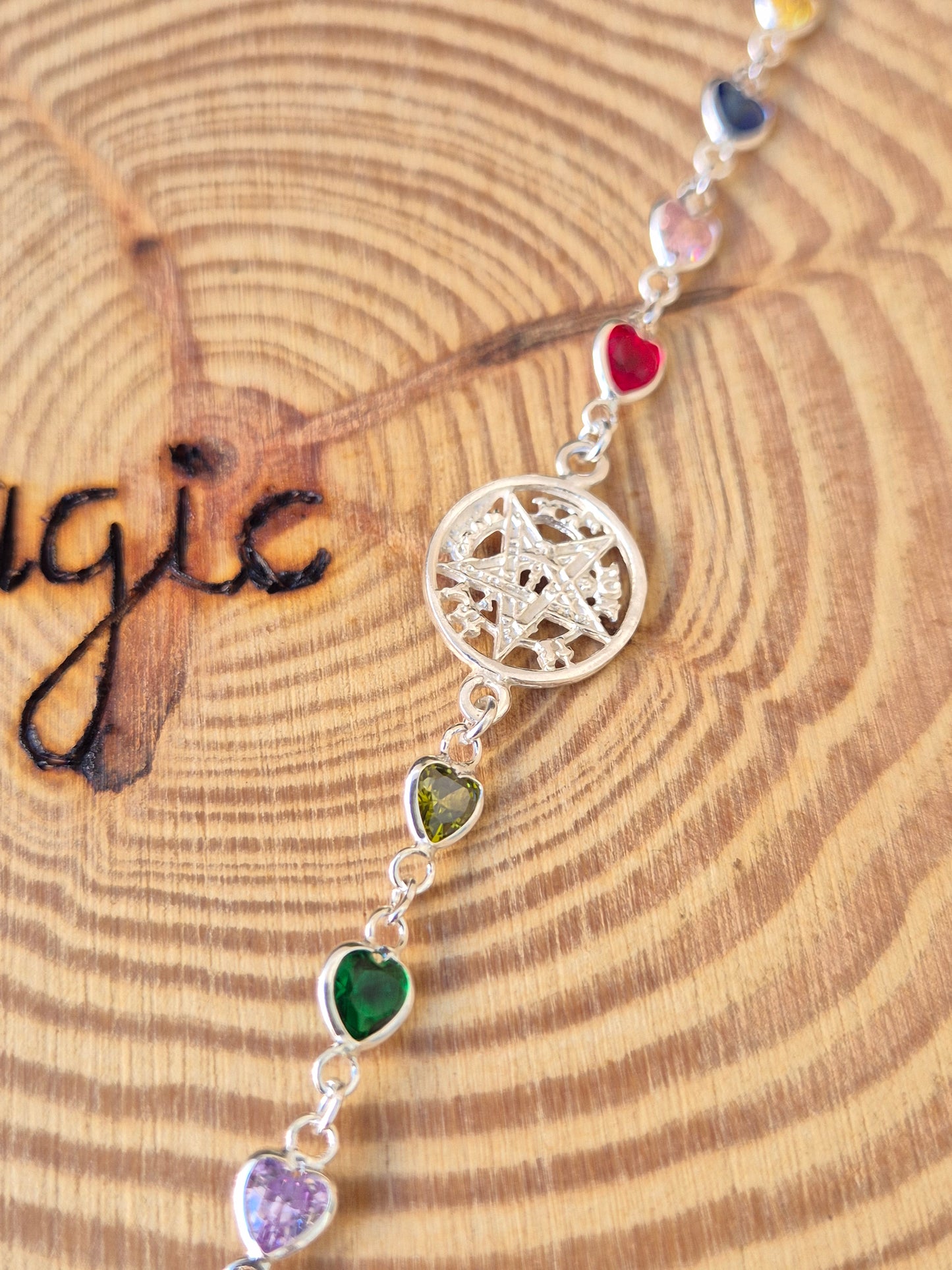 Pulsera Tetagramaton Plata con circonitas de colores corazones
