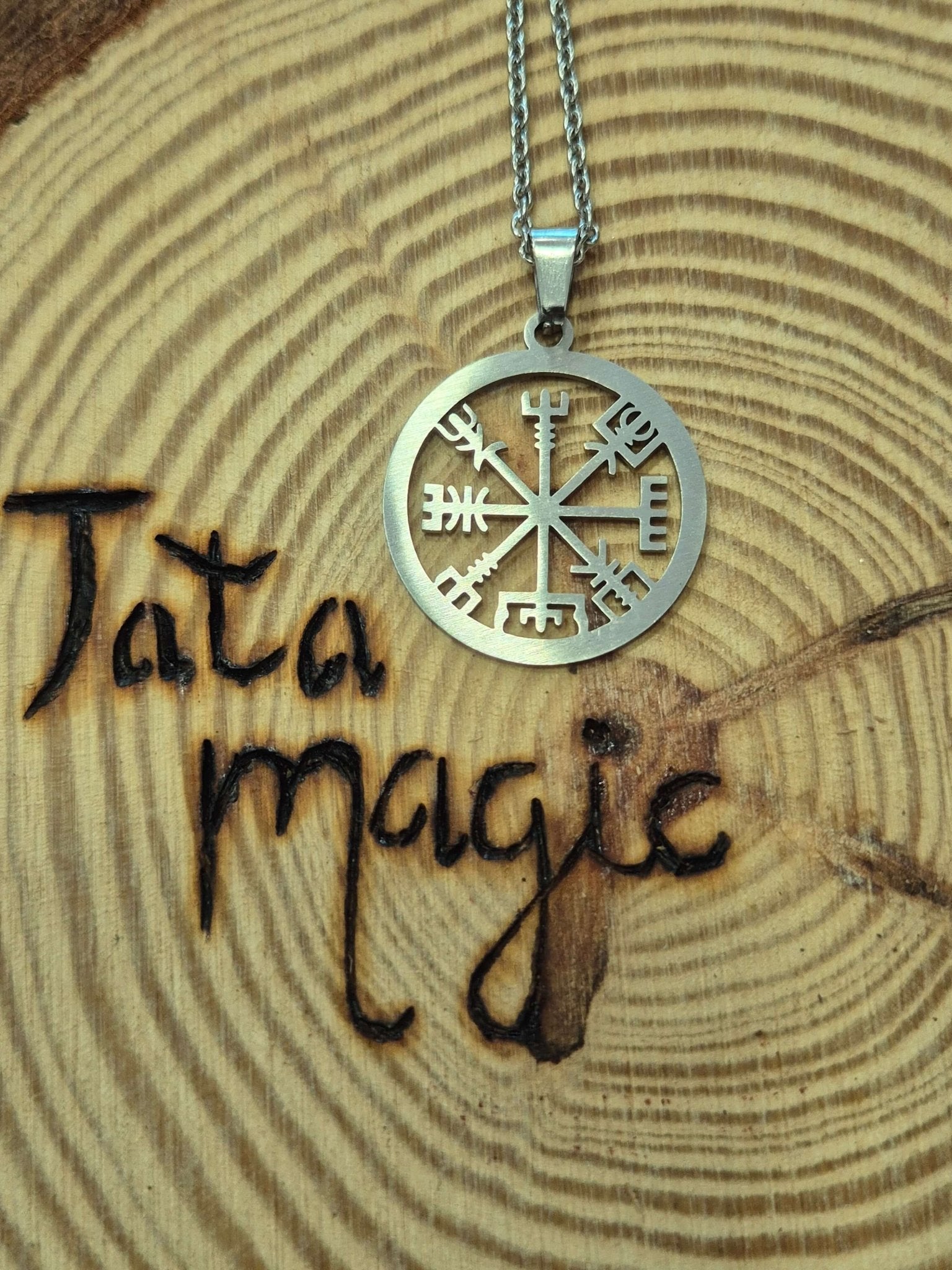 Colgante vegvisir acero Tienda esotérica Málaga - La Tienda de Tata Magic: tienda Esotérica en Málaga