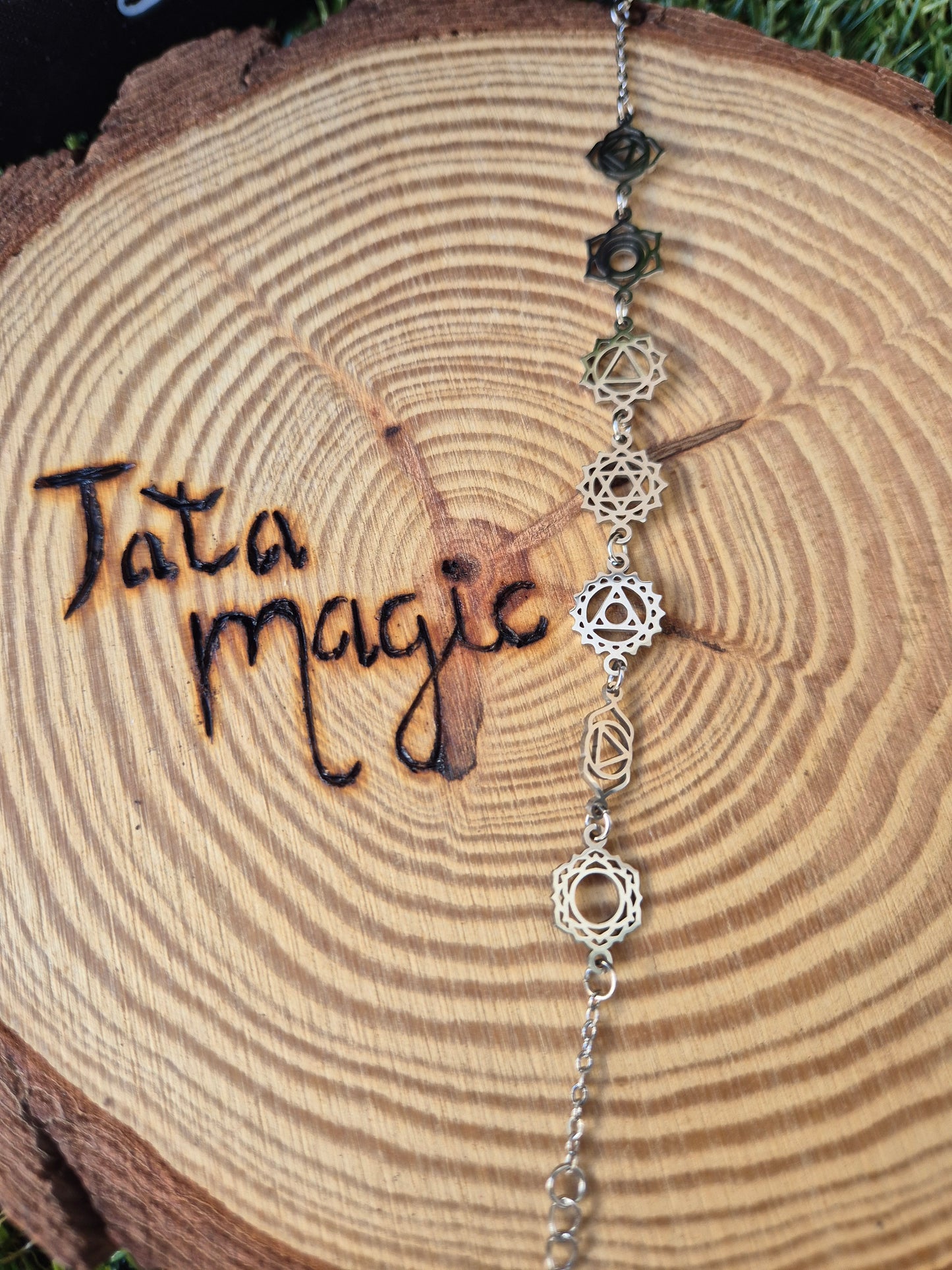 Pulsera 7 Chakras Acero Plateado Consagrada - Energía Kundalini