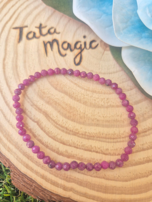 Pulsera Rubi Facetado 3 mm - Energía, Pasión y Fuerza Interior