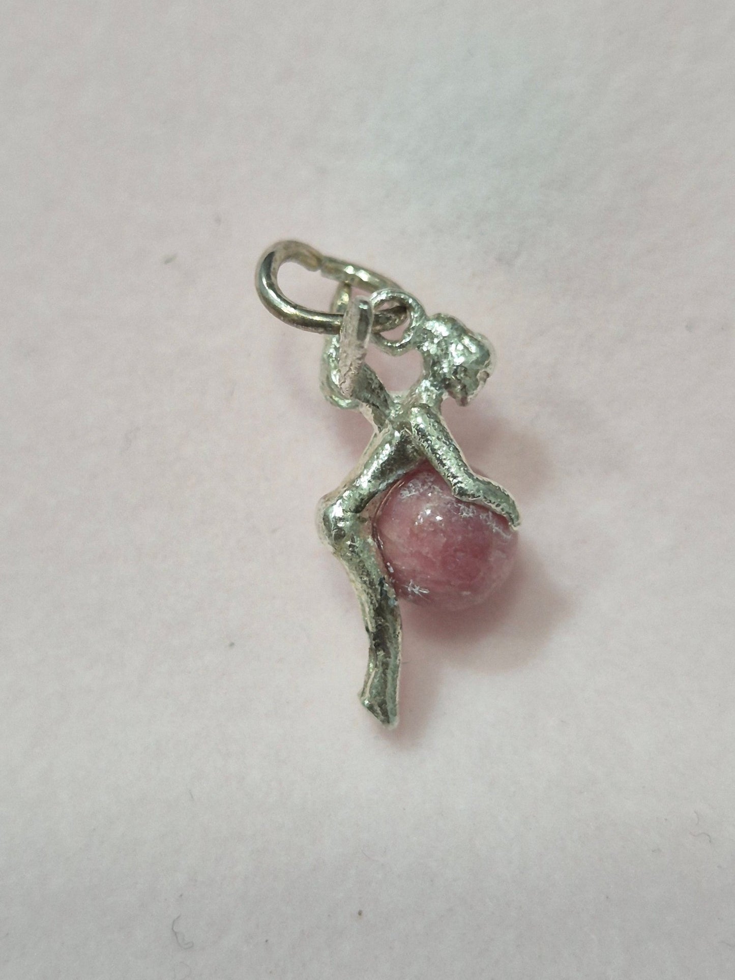 Colgante Hada Rodonita Plata 925(Sin Cadena) Tienda esotérica Málaga - La Tienda de Tata Magic: tienda Esotérica en Málaga