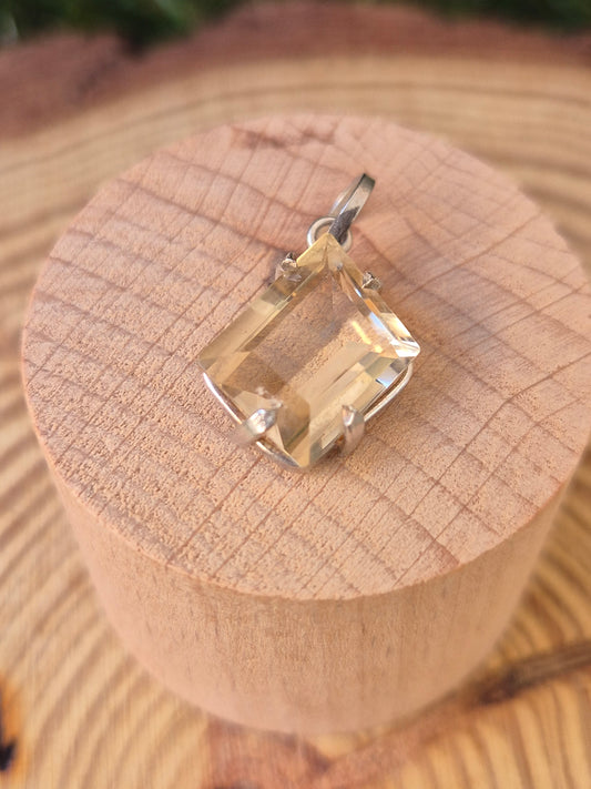 Colgante de Citrino en Plata - Con Activación Cuántica para la Abundancia