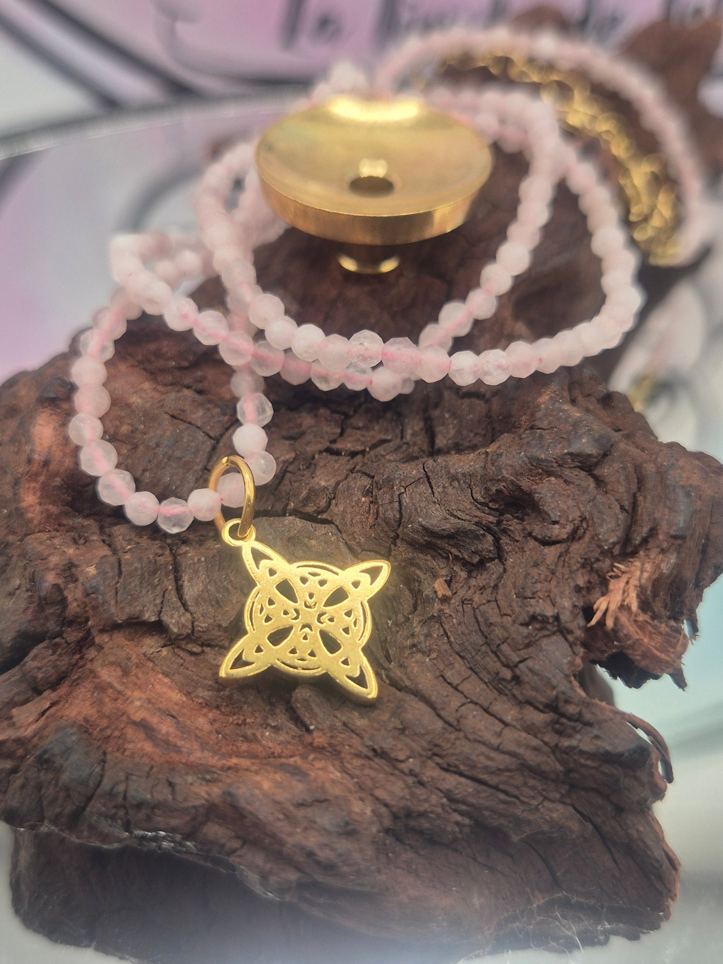 Collar Mineral Cuarzo Rosa Facetado