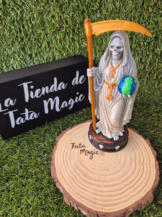 Santa Muerte Con Carga 20 cm Protección Psíquica y energetica