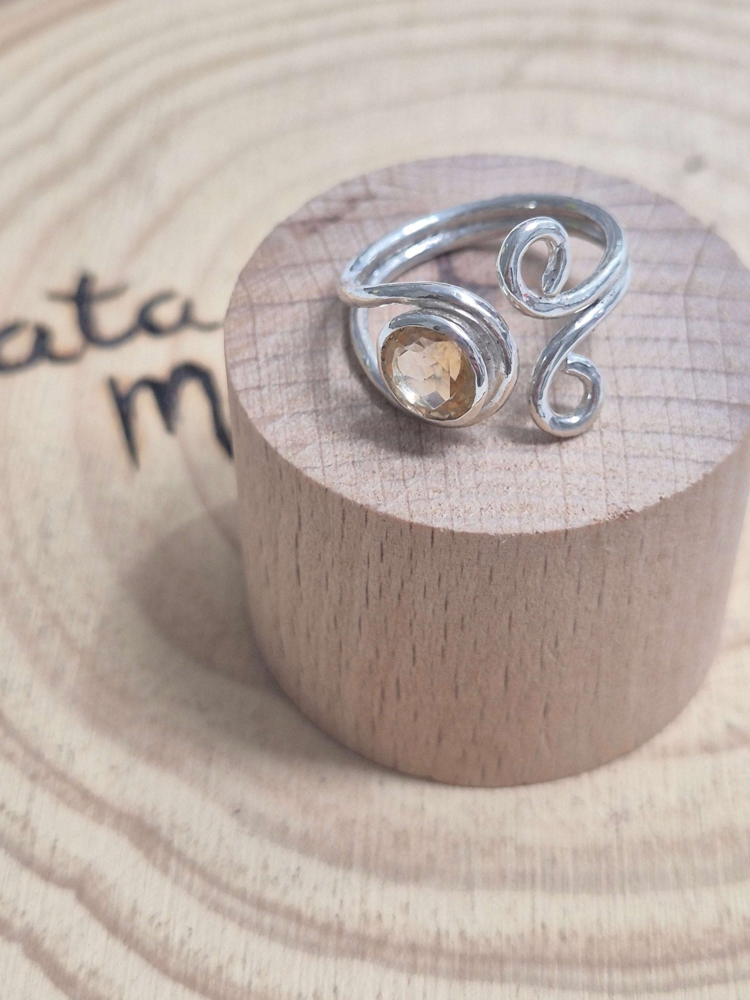 Anillos Ajustables de Plata con mineral anillosplataTienda esotérica Málaga - La Tienda de Tata Magic: tienda Esotérica en Málaga