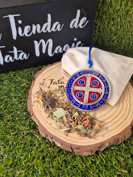 Medalla de San Benito Bendecida con Hierbas Consagradas en Azul -  Protección y Limpieza Energética para el Hogar