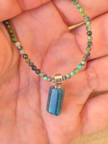 Collar de Turquesa Africana Facetado con Apatita Azul 2mm - Calma, Comunicación y Protección